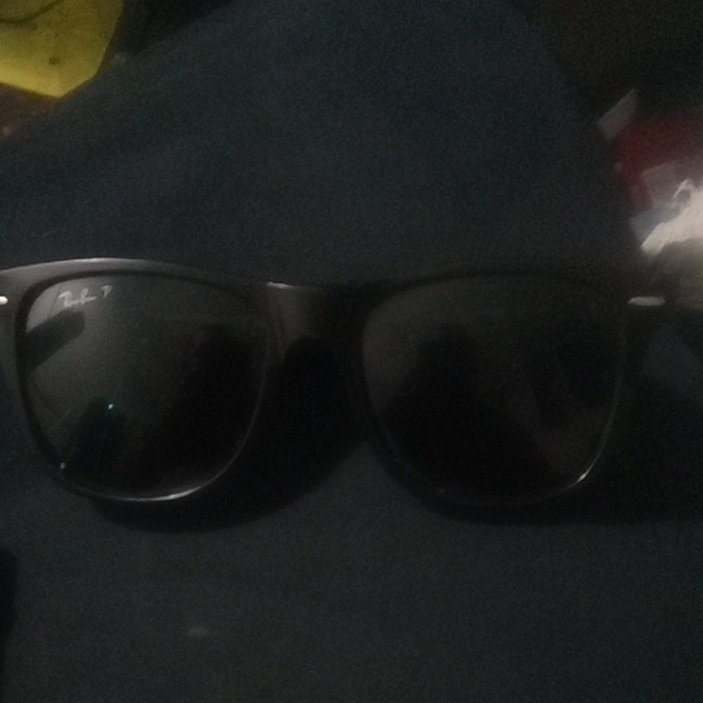 Ray-Ban Black Sunglasses